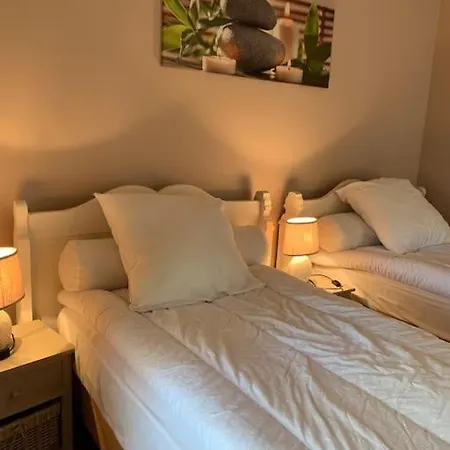 Apartment De Charme Et Sejour Bien-etre Auvergne *