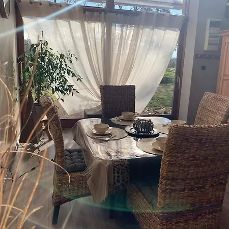 De Charme Et Sejour Bien-etre Auvergne Apartment *