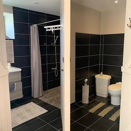 Apartment De Charme Et Sejour Bien-etre Auvergne *