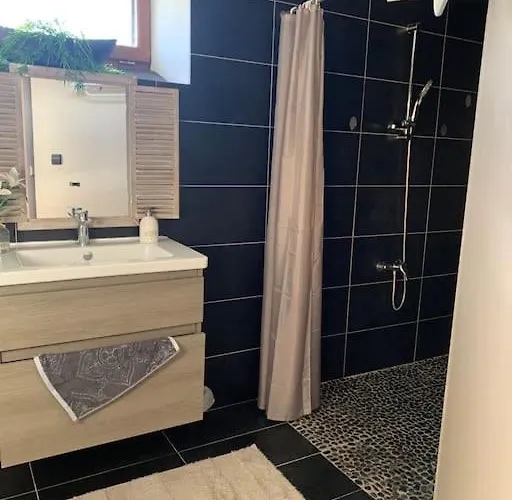 Apartment De Charme Et Sejour Bien-etre Auvergne